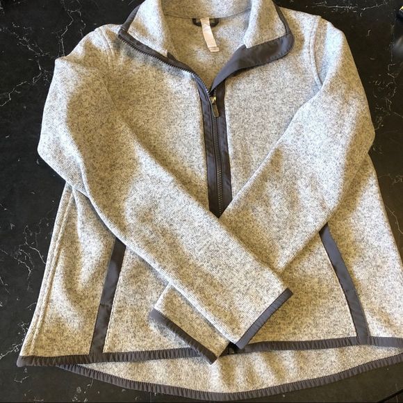 Lululemon It’s Fleecing Cold Out Zip Up - Picture 2 of 6